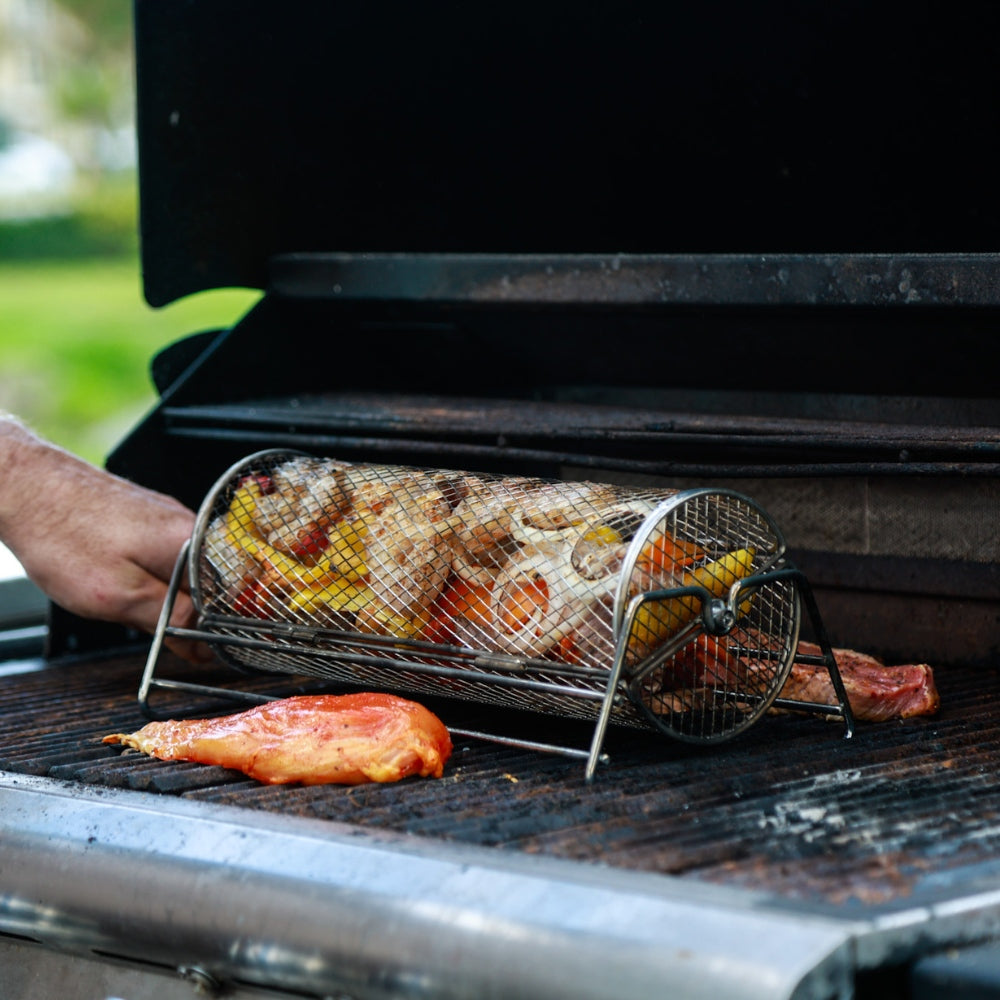 Innovative BBQ Basket Design - Roll for Even Cooking and Hassle-Free Grilling